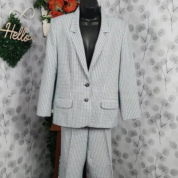 Haberdashery Houndstooth Blazer and Trousers Pant Suit - 14 Petite - Picture 3 of 16